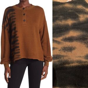 Philanthropy Woman’s Tye Dye Sweatshirt Size Small